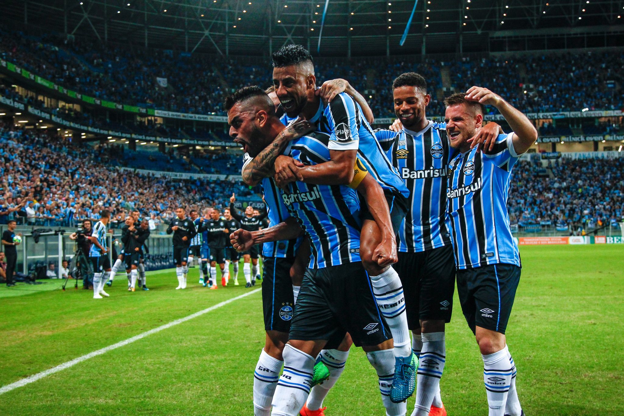 Bom dia, Renato (com os principais lances de Grêmio 5 x 1 Santos)